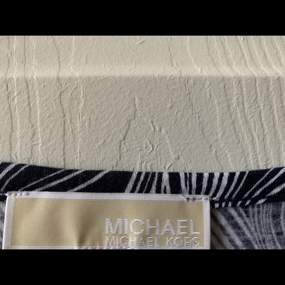 Woman’s Michael Kors blouse